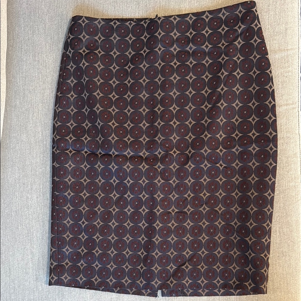 Ann Taylor Patterned Skirt Size 0